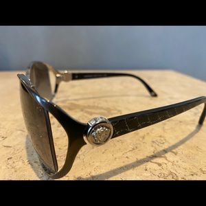 Versace sunglasses like new